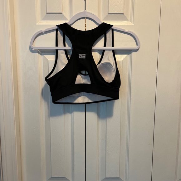 Fila size M running bra - Picture 6 of 11